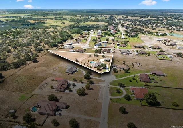 Photo 2 of Single family home for sale at 121 Abrego Mount Dr, Floresville, TX 78114 | MLS# 2019716 | Listing updated on 2026-09-28