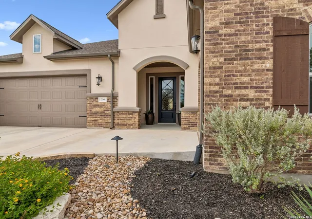 Photo 3 of Single family home for sale at 216 Sweeping Sage Ln, San Marcos, TX 78666 | MLS# 2019726 | Listing updated on 2026-10-09