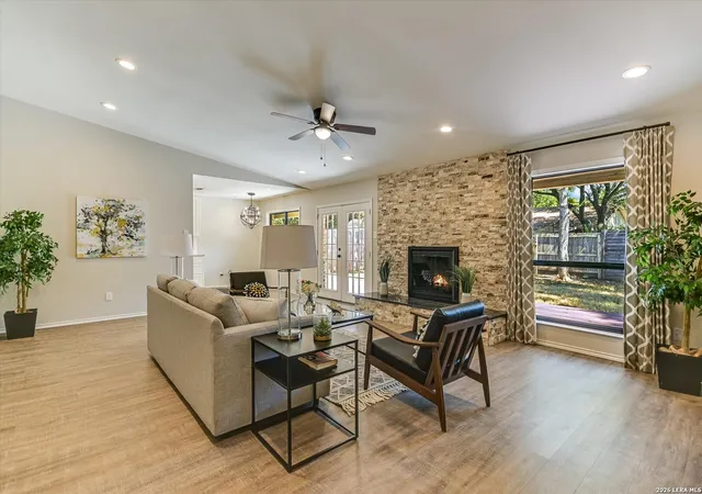 Photo 3 of Single family home for sale at 4708 Cap Rock, Austin, TX 78735 | MLS# 2019734 | Listing updated on 2026-09-30