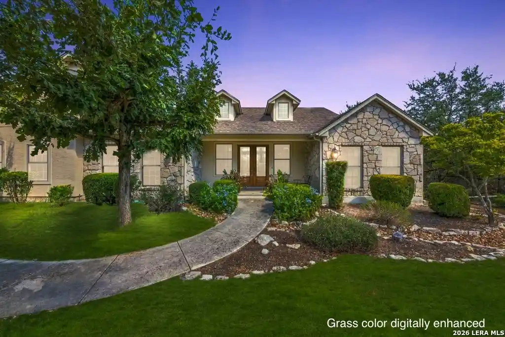 Photo 1 of Single family home for sale at 827 Highland Spgs, Canyon Lake, TX 78133 | MLS# 2020919 | Listing updated on 2026-10-13
