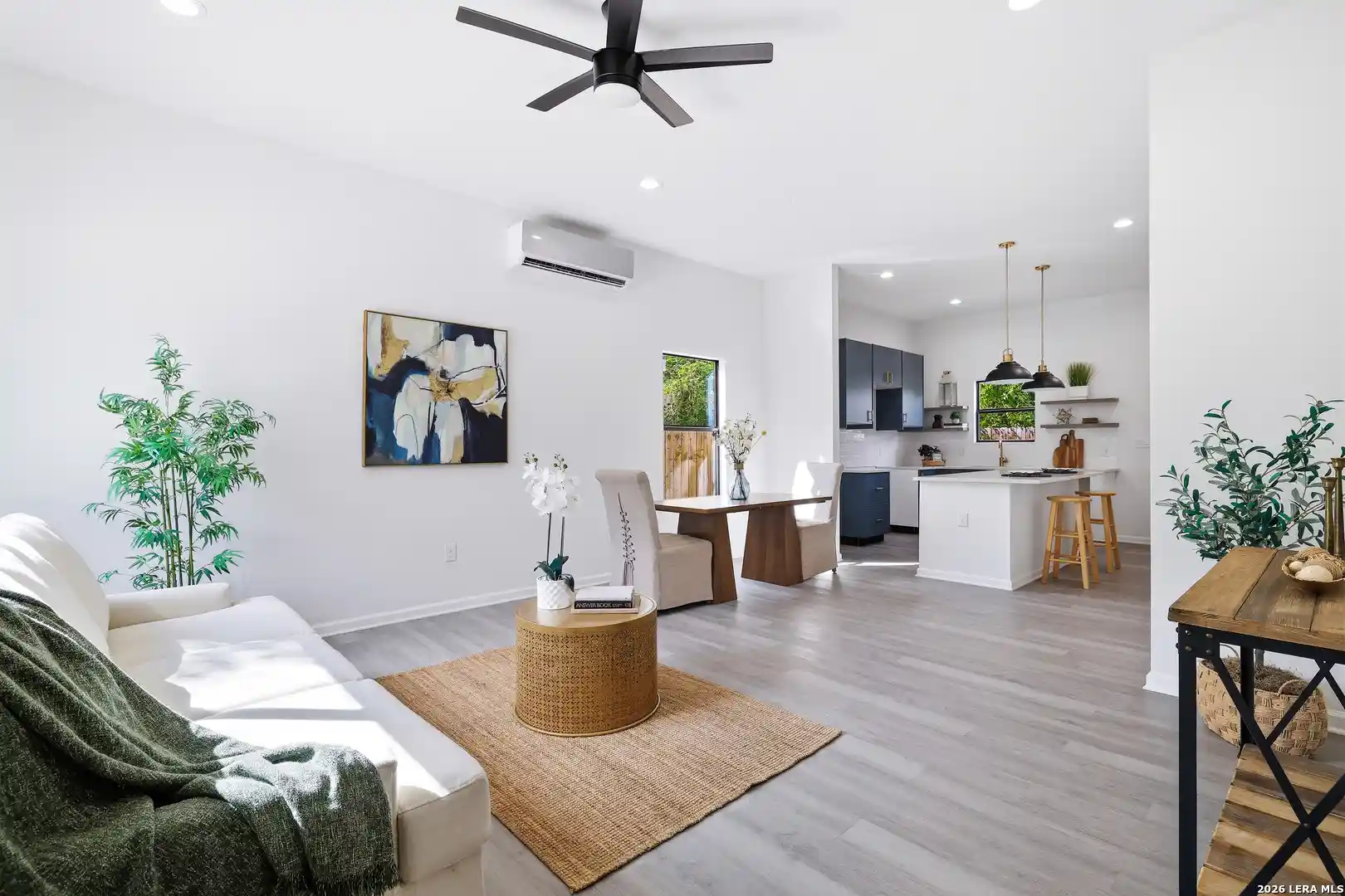 Photo 1 of Single family home for sale at 143 Vine St, San Antonio, TX 78210 | MLS# 2021122 | Listing updated on 2026-10-22