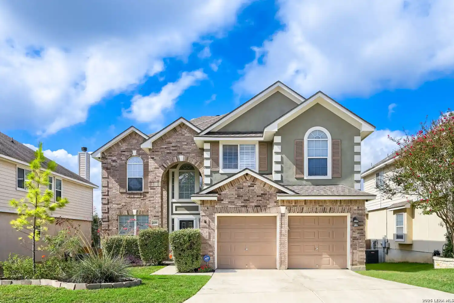 Photo 1 of Single family home for sale at 26019 Starling Hl, San Antonio, TX 78260 | MLS# 2024343 | Listing updated on 2026-10-28