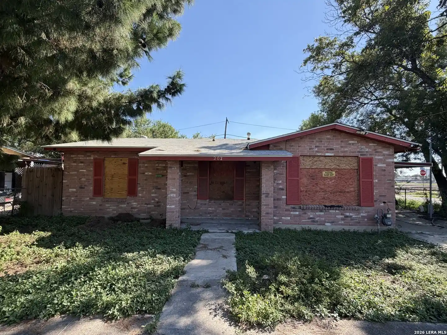 Photo 1 of Single family home for sale at 202 Sharer St, San Antonio, TX 78208 | MLS# 2025390 | Listing updated on 2026-10-22