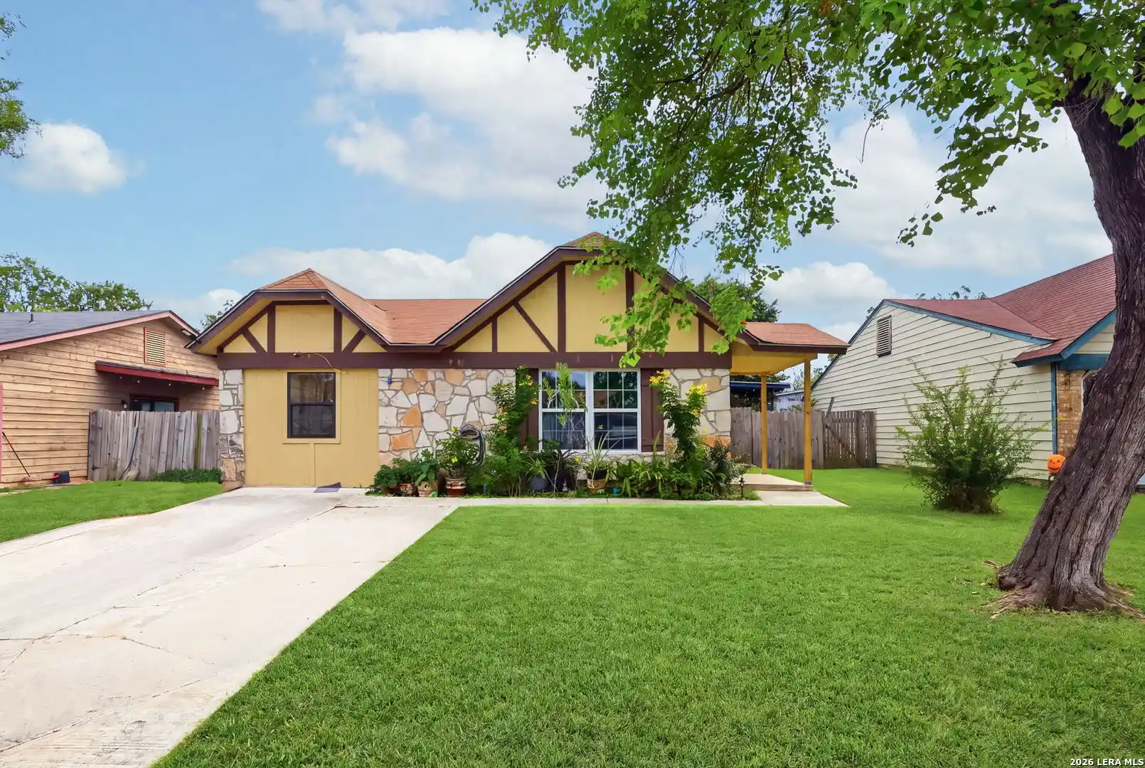 Single family home for sale at 9762 Hidden Rock, San Antonio, TX 78250 | MLS# 2025484