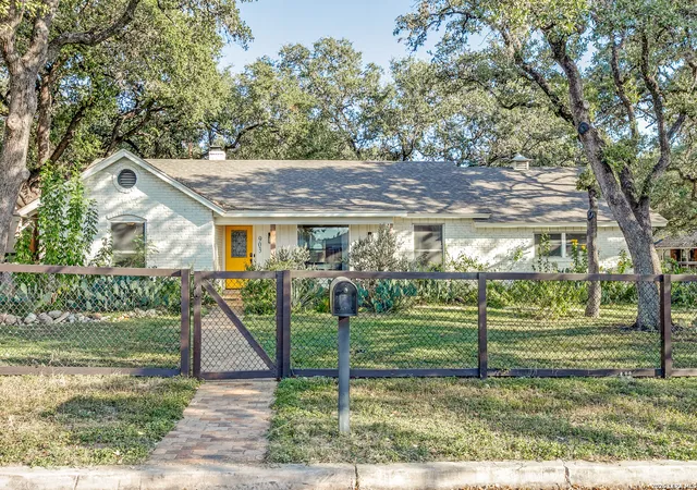 Single family home for sale at 903 Mount Perkins, San Antonio, TX 78213 | MLS# 2025636