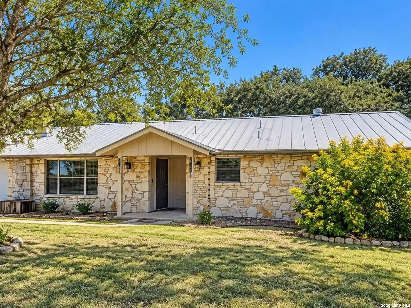 Single family home for sale at 101 Diamond J Rd S, Pipe Creek, TX 78063 | MLS# 2025937