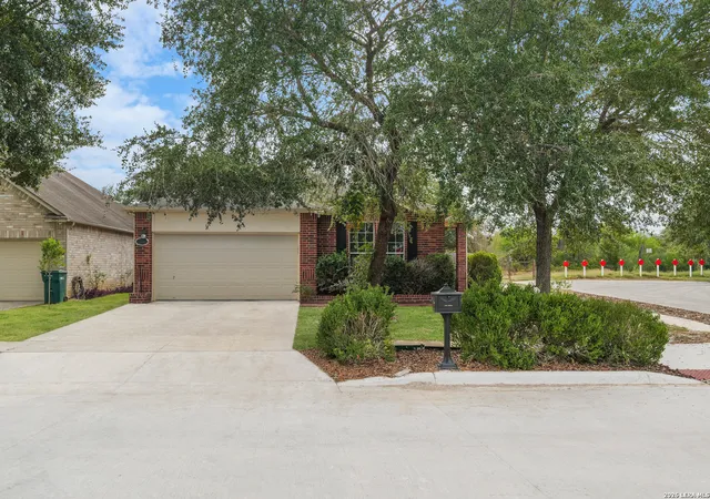 Single family home for sale at 6600 Wayman Rdg, San Antonio, TX 78233 | MLS# 2027123