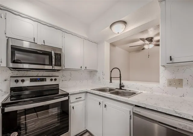 3rd image of 1803 Country Village Blvd, Humble, TX 77338 | MLS# 43160079
