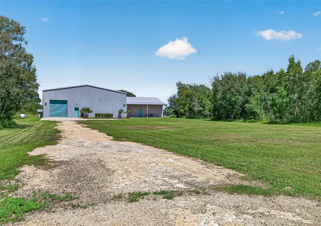 Photo 3 of Single family home for sale at 22610 Cessna Rd, Needville, TX 77461 | MLS# 56447734 | Listing updated on 2026-09-07
