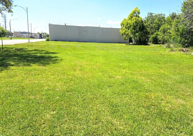 Photo 1 of Land for sale at 009 Texas Ave, Texas City, TX 77590 | MLS# 10813666 | Listing updated on 2026-08-31