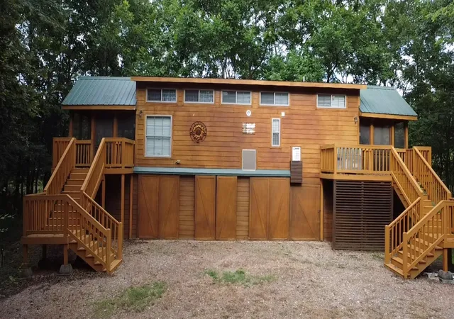 Photo 3 of Single family home for sale at 542 Center St, Cleveland, TX 77327 | MLS# 73156161 | Listing updated on 2026-07-24