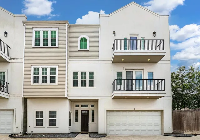 1st image of 955 W 24th St #D, Houston, TX 77008 | MLS# 84088244