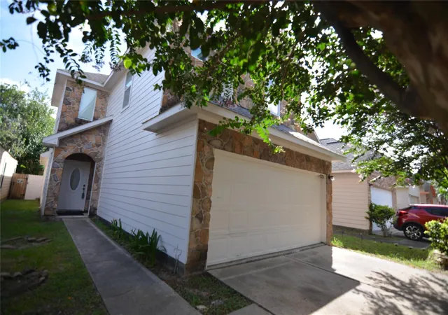 Photo 1 of Single family home for sale at 10920 Panther Ct, Houston, TX 77099 | MLS# 8672523 | Listing updated on 2026-07-22