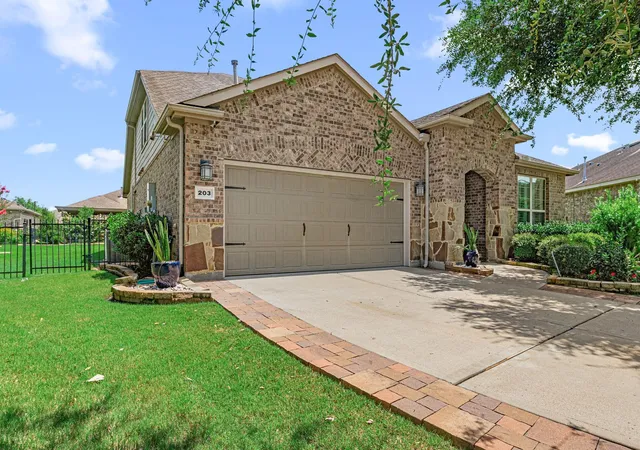 Photo 3 of Single family home for sale at 203 Cattleman Cvs, Richmond, TX 77469 | MLS# 24894329 | Listing updated on 2026-10-09