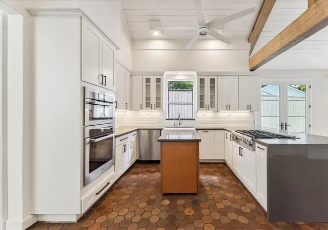 4th image of 6019 Camellia St, Houston, TX 77007 | MLS# 61829224