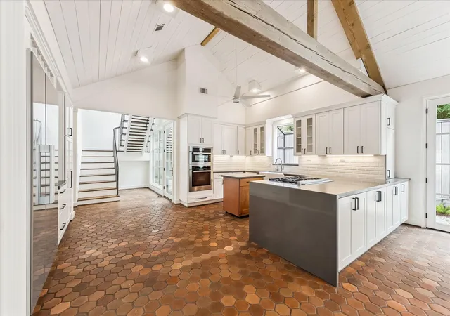 5th image of 6019 Camellia St, Houston, TX 77007 | MLS# 61829224