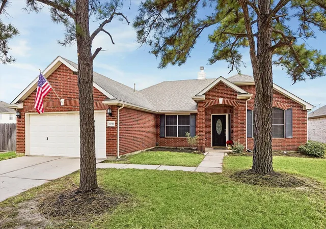 Photo 2 of Sale Pending at 16546 Cypress Bridge Dr, Cypress, TX 77429 | MLS# 42176924 | Listing updated on 2026-09-19