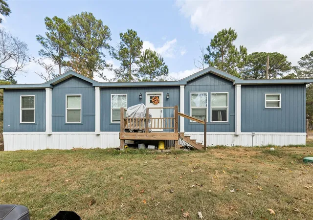 Homes for sale in Trinity, TX | 146 Marina Dr, Trinity, TX 75862 | MLS# 11442692