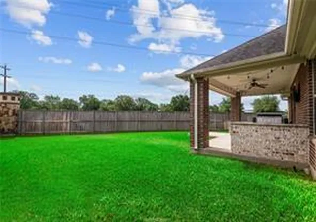 42nd image of 4423 Toddington Ln, College Station, TX 77845 | MLS# 95541405