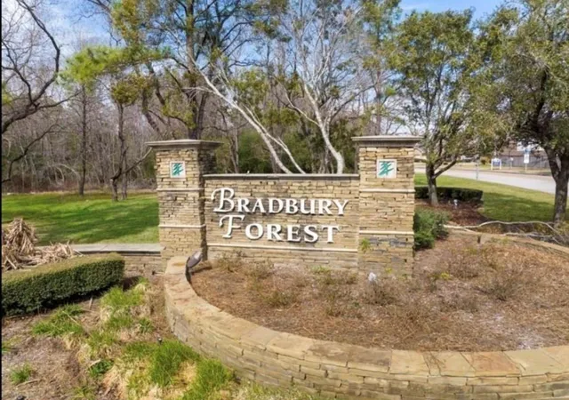 Photo 3 of Single family home for sale at 3111 Native Spring Dr, Spring, TX 77373 | MLS# 23700612 | Listing updated on 2026-10-04