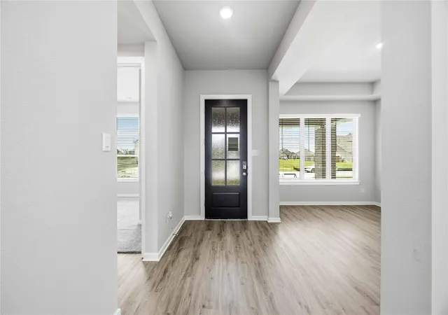 Photo 3 of Single family home for sale at 2827 Obsidian Dr, Rosharon, TX 77583 | MLS# 69397169 | Listing updated on 2026-08-28