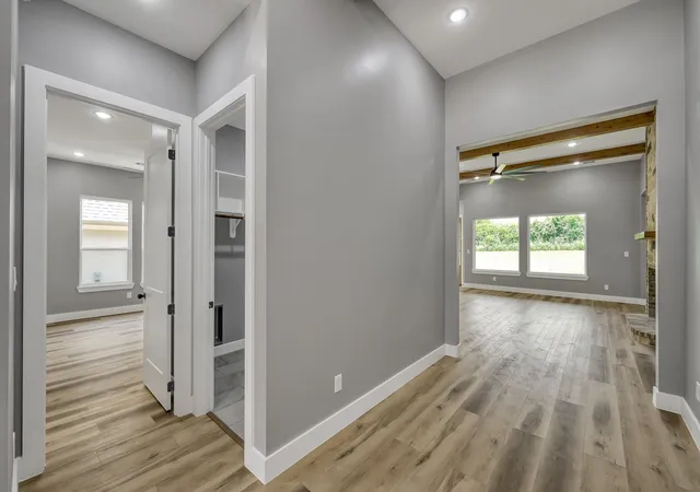 Photo 3 of Single family home for sale at 110 Bermuda Cir, Montgomery, TX 77356 | MLS# 84000792 | Listing updated on 2026-08-20