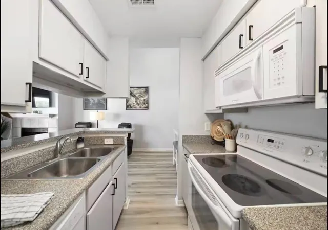Photo 4 of Condo for sale at 3506 Cvs View Blvd #606, Galveston, TX 77554 | MLS# 74074573 | Listing updated on 2026-07-16