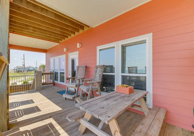 4th image of 1963 Ave J, Port Bolivar, TX 77650 | MLS# 57931056