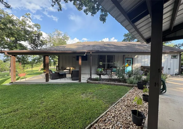 Homes for sale in Bellville, TX | 8595 Jared Rd, Bellville, TX 77418 | MLS# 22421072