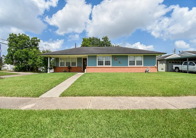 1st image of 1801 Buchanan St, Pasadena, TX 77502 | MLS# 49018726