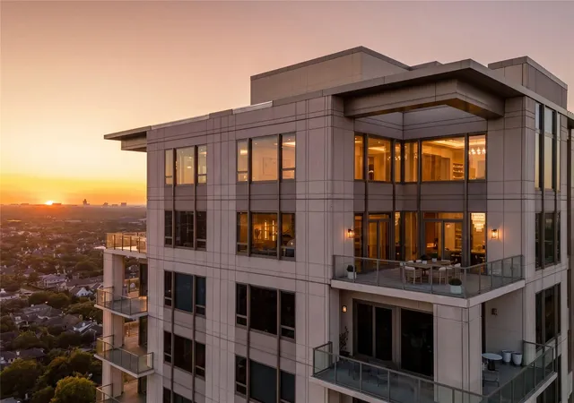 1st image of 1275 S Post Oak Ln #2502, Houston, TX 77056 | MLS# 40248263