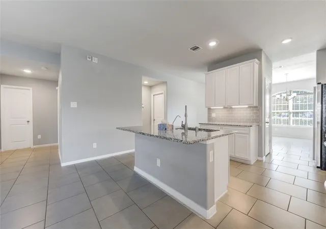 Photo 3 of Single family home for sale at 18107 Svensson Slade Ln, Houston, TX 77044 | MLS# 70216030 | Listing updated on 2026-08-20