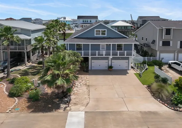 1st image of 318 Sunset Cir, Galveston, TX 77554 | MLS# 32757624