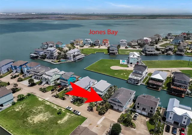 44th image of 318 Sunset Cir, Galveston, TX 77554 | MLS# 32757624