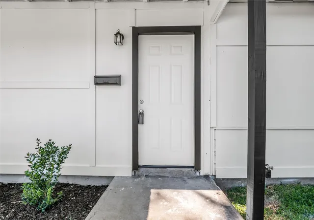 3rd image of 6119 Beekman Rd, Houston, TX 77021 | MLS# 402841