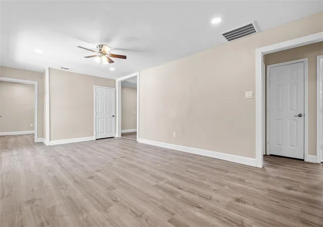 5th image of 6119 Beekman Rd, Houston, TX 77021 | MLS# 402841