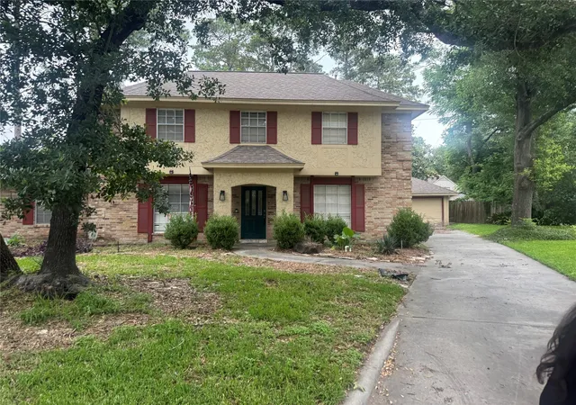 Photo 1 of Sale Pending at 13410 Vestavia Ct, Houston, TX 77069 | MLS# 5610113 | Listing updated on 2026-09-17