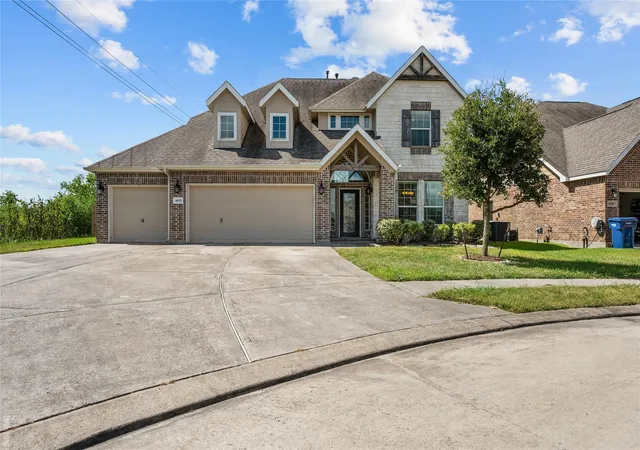 1st image of 4822 Bay Vista Dr, Baytown, TX 77523 | MLS# 51380762