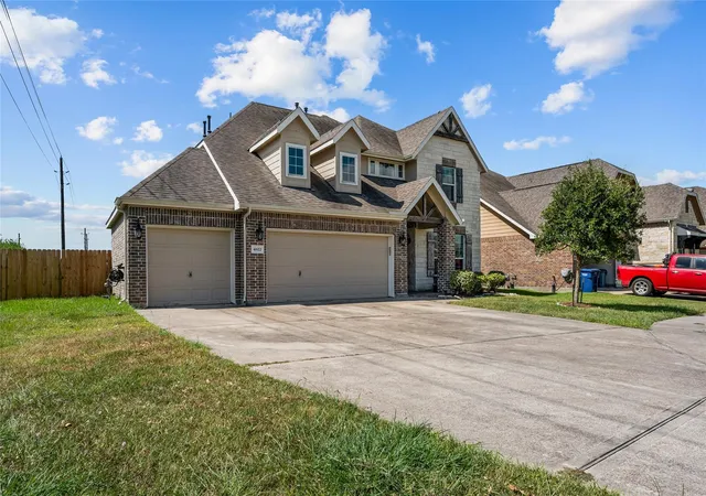 3rd image of 4822 Bay Vista Dr, Baytown, TX 77523 | MLS# 51380762