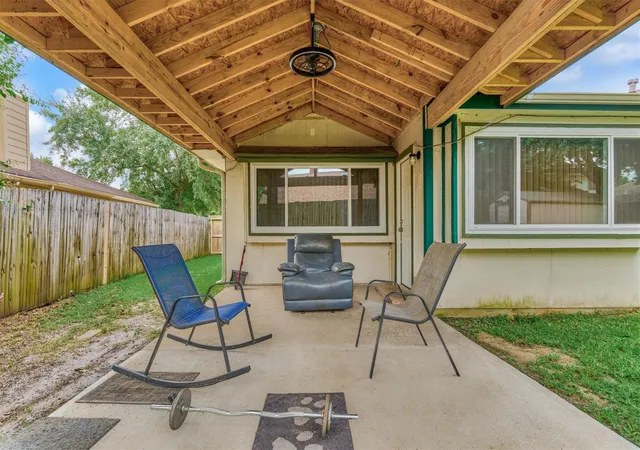 4th image of 5931 Woodmancote Dr, Humble, TX 77346 | MLS# 62540768