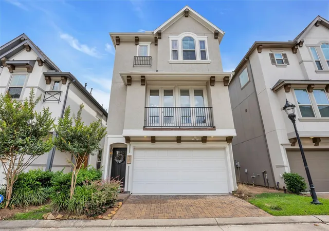 Photo 2 of Single family home for sale at 10607 Centre Forest Dr, Houston, TX 77043 | MLS# 57546095 | Listing updated on 2026-09-19