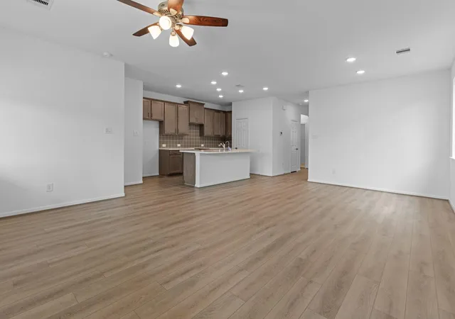 Photo 3 of Single family home for sale at 24332 Ponds Crk Ct, Magnolia, TX 77355 | MLS# 16999735 | Listing updated on 2026-09-18