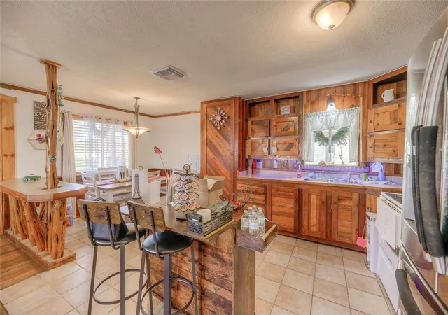 3rd image of 123 Hilltop, Onalaska, TX 77360 | MLS# 58575906