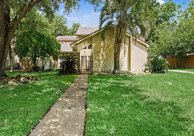 Homes for sale in Humble, TX | 8223 Magnolia Glen Dr, Humble, TX 77346 | MLS# 35060806