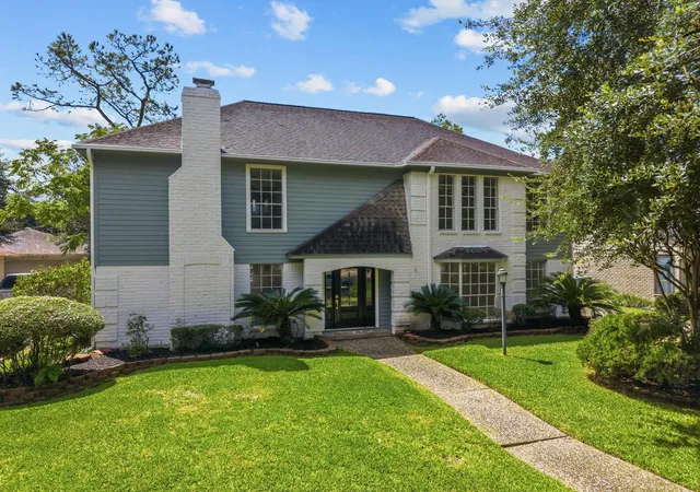 1st image of 16318 Heatherdale Dr, Houston, TX 77059 | MLS# 8111575