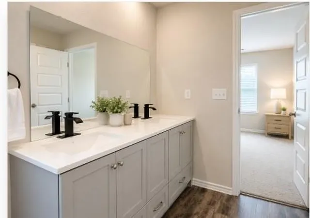 Photo 4 of Single family home for sale at 10715 Lavender Cotton Ln, Houston, TX 77016 | MLS# 79320664 | Listing updated on 2026-09-18