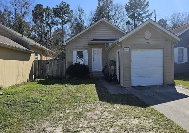 Photo 4 of Single family home for sale at 11926 Greensbrook Forest Dr, Houston, TX 77044 | MLS# 15158027 | Listing updated on 2026-08-26