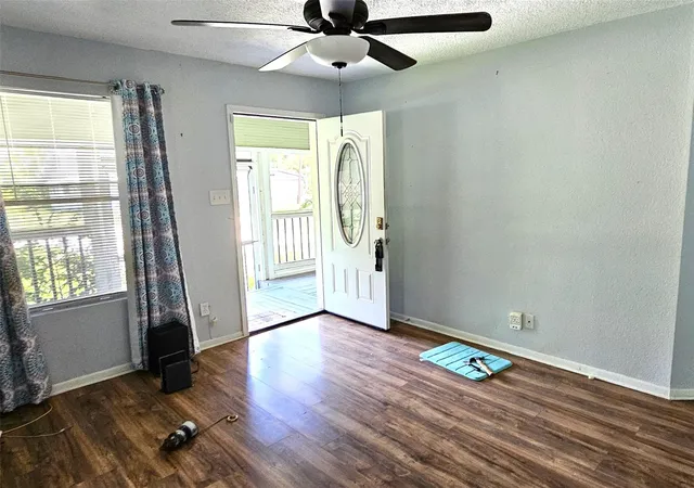 5th image of 219A Texas Ave, Bacliff, TX 77518 | MLS# 34740850