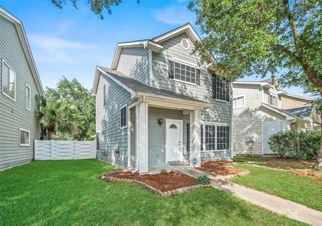 Photo 2 of Single family home for sale at 15931 S Alley Ct, Houston, TX 77082 | MLS# 39617446 | Listing updated on 2026-08-26