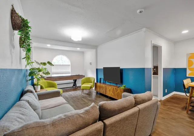 4th image of 4414 Knoxville St, Houston, TX 77051 | MLS# 90404030